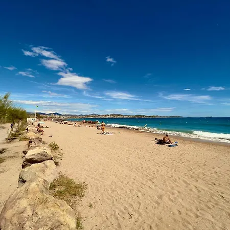 Les Cactus Апартаменты *